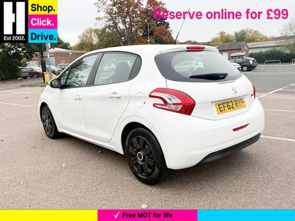 Used Peugeot 208 2012 for sale - 76270924: Photo 8