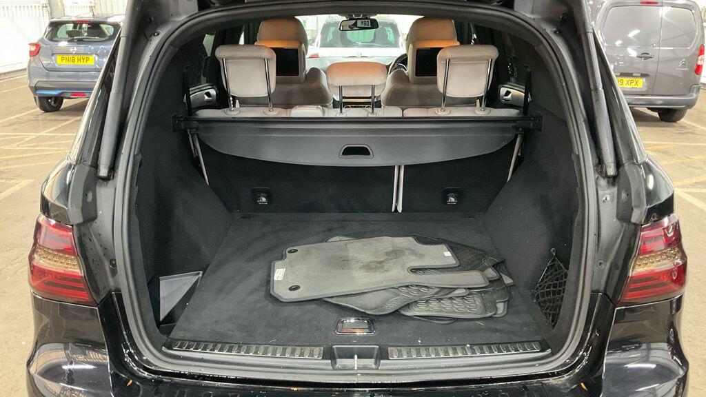 Used Mercedes-Benz M Class 2015 for sale - 77238398: Photo 8