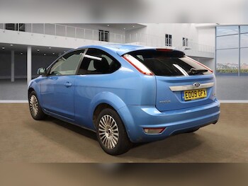 Used Ford Focus 2009 for sale - 75708698: Photo