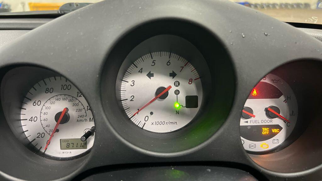 Used Toyota MR2 2003 for sale - 76824948: Photo 11