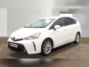 Used Toyota Prius+ 2019 for sale - 78245164: Photo