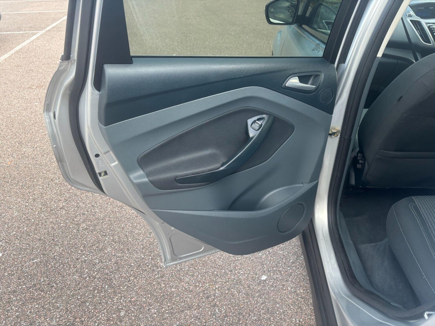 Used Ford C-Max 2015 for sale - 76423607: Photo 18