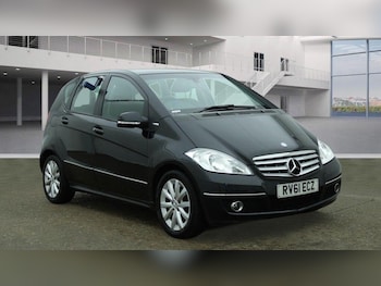 Used Mercedes-Benz A-Class 2011 for sale - 75857719: Photo