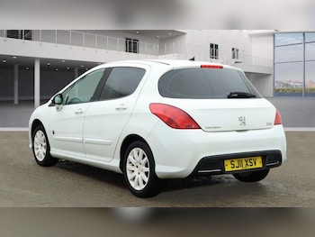 Used Peugeot 308 2011 for sale - 75600386: Photo