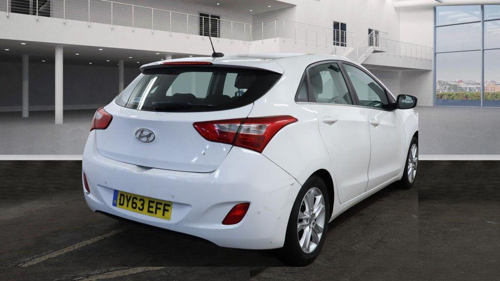 Used Hyundai i30 2013 for sale - 77377557: Photo 2