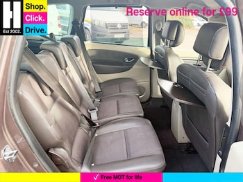 Used Renault Grand Scenic 2010 for sale - 77524530: Photo