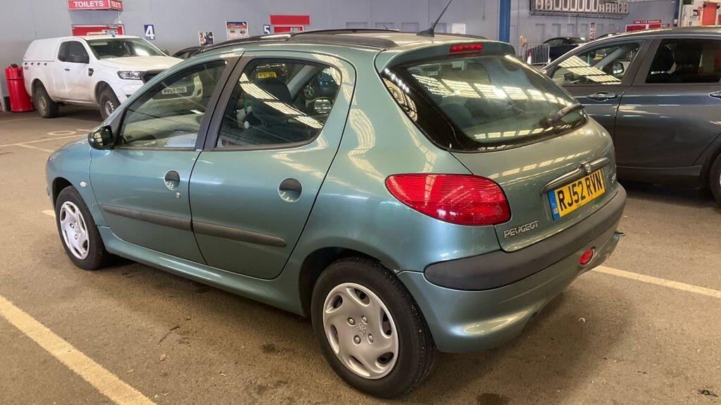 Used Peugeot 206 for sale - 77925810: Photo 3