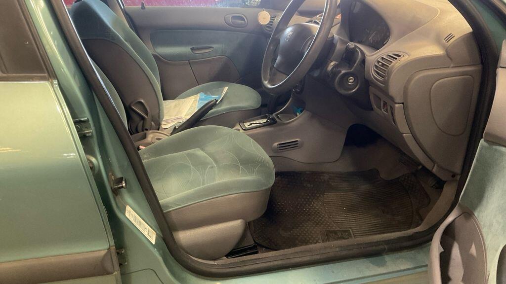 Used Peugeot 206 for sale - 77925810: Photo 8