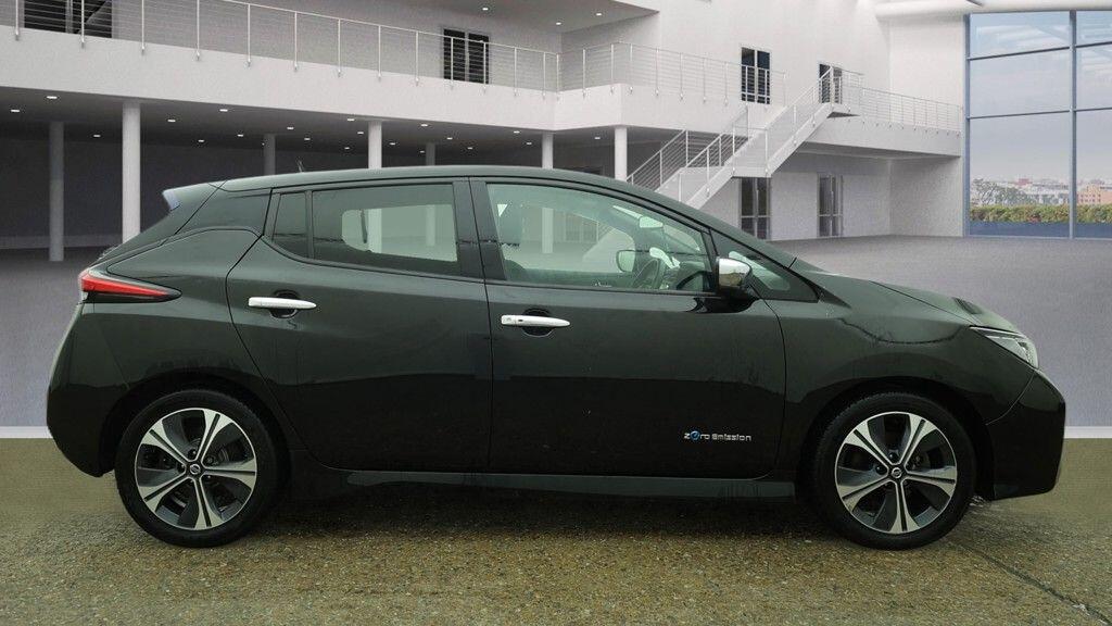 Used Nissan Leaf 2019 for sale - 77645706: Photo 2