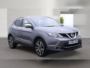 Used Nissan Qashqai 2014 for sale - 79452645: Photo