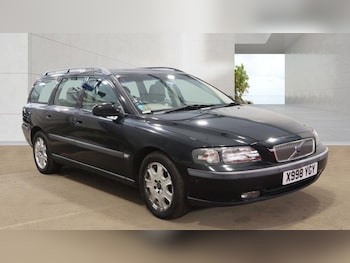 Used Volvo V70 2000 for sale - 78689483: Photo