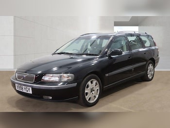 Used Volvo V70 2000 for sale - 78689483: Photo
