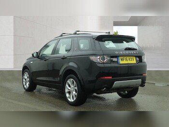 Used Land Rover Discovery Sport 2016 for sale - 78946009: Photo