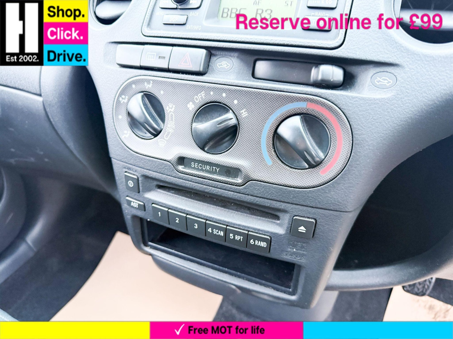 Used Toyota Yaris 2004 for sale - 77454735: Photo 47