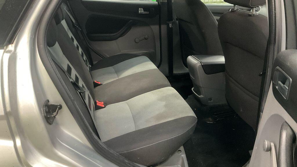 Used Ford Focus 2008 for sale - 77376496: Photo 9