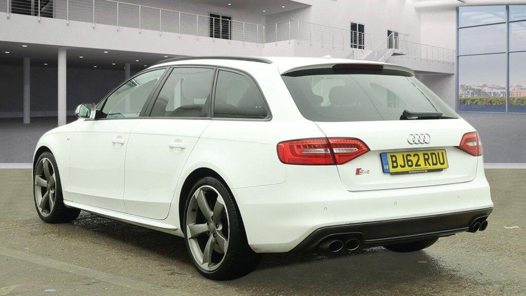 Used Audi A4 2012 for sale - 77155692: Photo 3