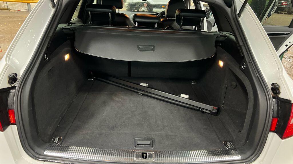 Used Audi A4 2012 for sale - 77155692: Photo 8