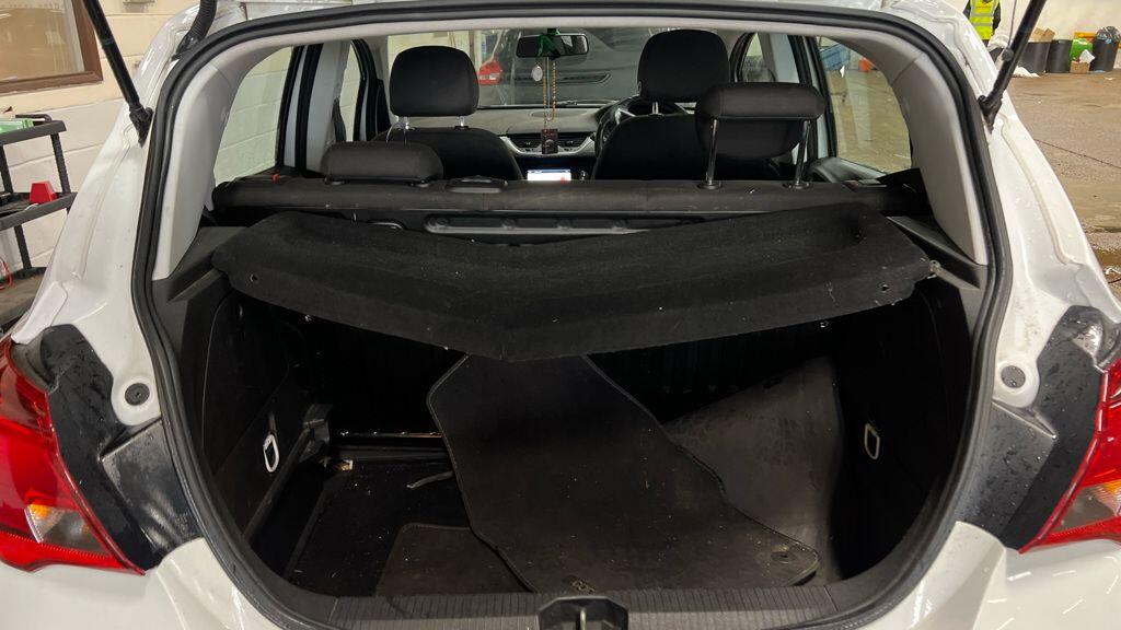 Used Vauxhall Corsa 2015 for sale - 76371069: Photo 5