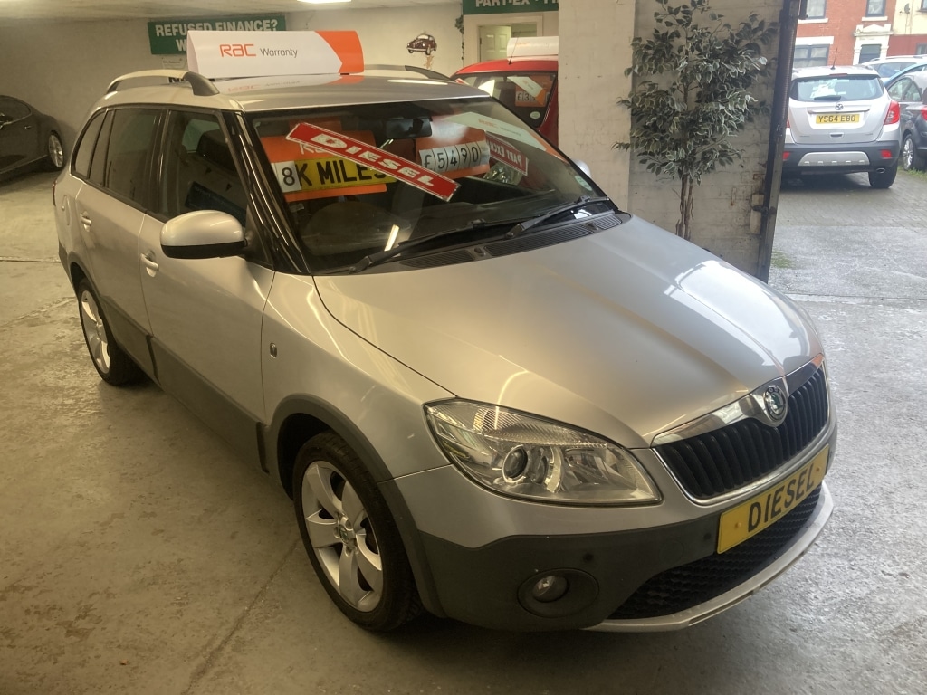 Used Skoda Fabia 2013 for sale - 77003819: Photo 2