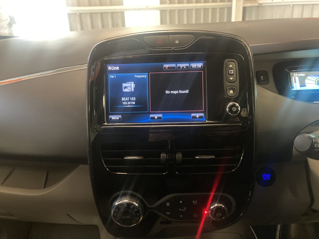 Used Renault Zoe 2016 for sale - 77891791: Photo 11