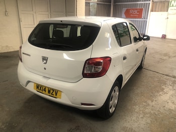 Used Dacia Sandero 2014 for sale - 77003836: Photo