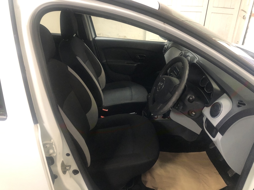 Used Dacia Sandero 2014 for sale - 77003836: Photo 9