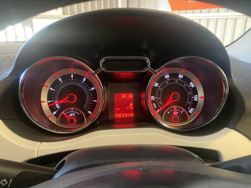 Used Vauxhall ADAM 2014 for sale - 77003833: Photo 8