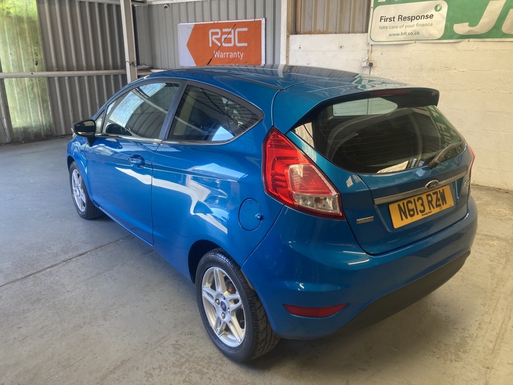 Used Ford Fiesta 2013 for sale - 77891792: Photo 2