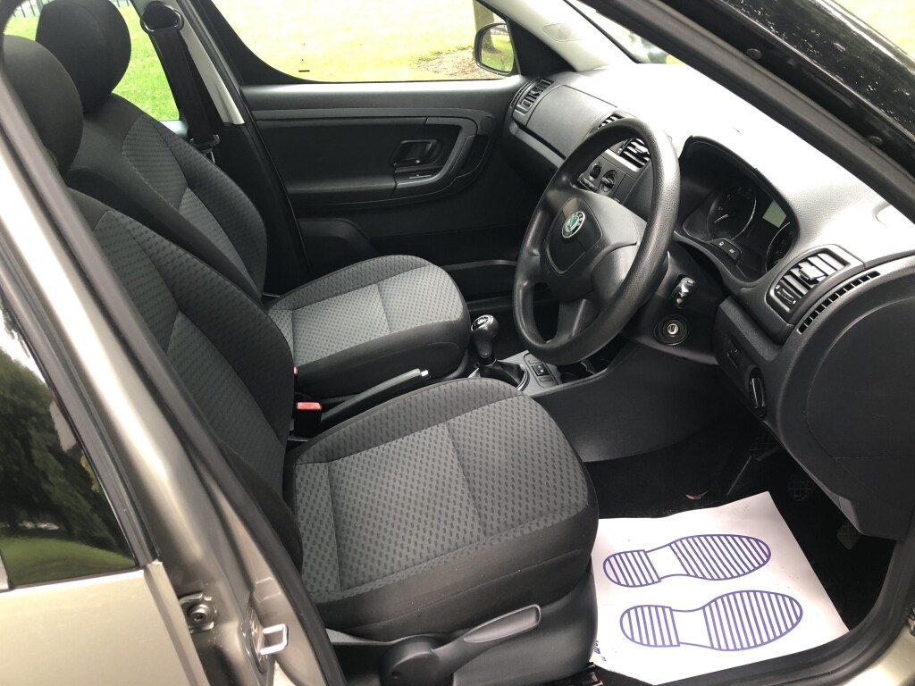 Used Skoda Roomster 2010 for sale - 77684509: Photo 9