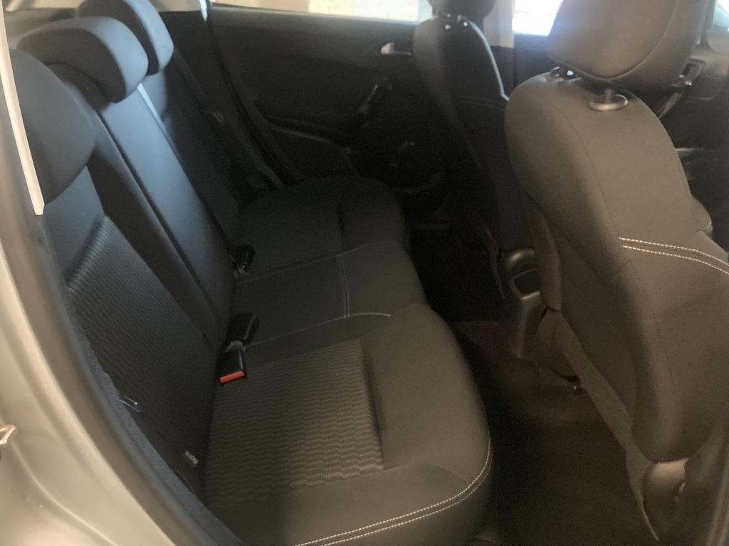 Used Peugeot 208 2017 for sale - 77003799: Photo 12