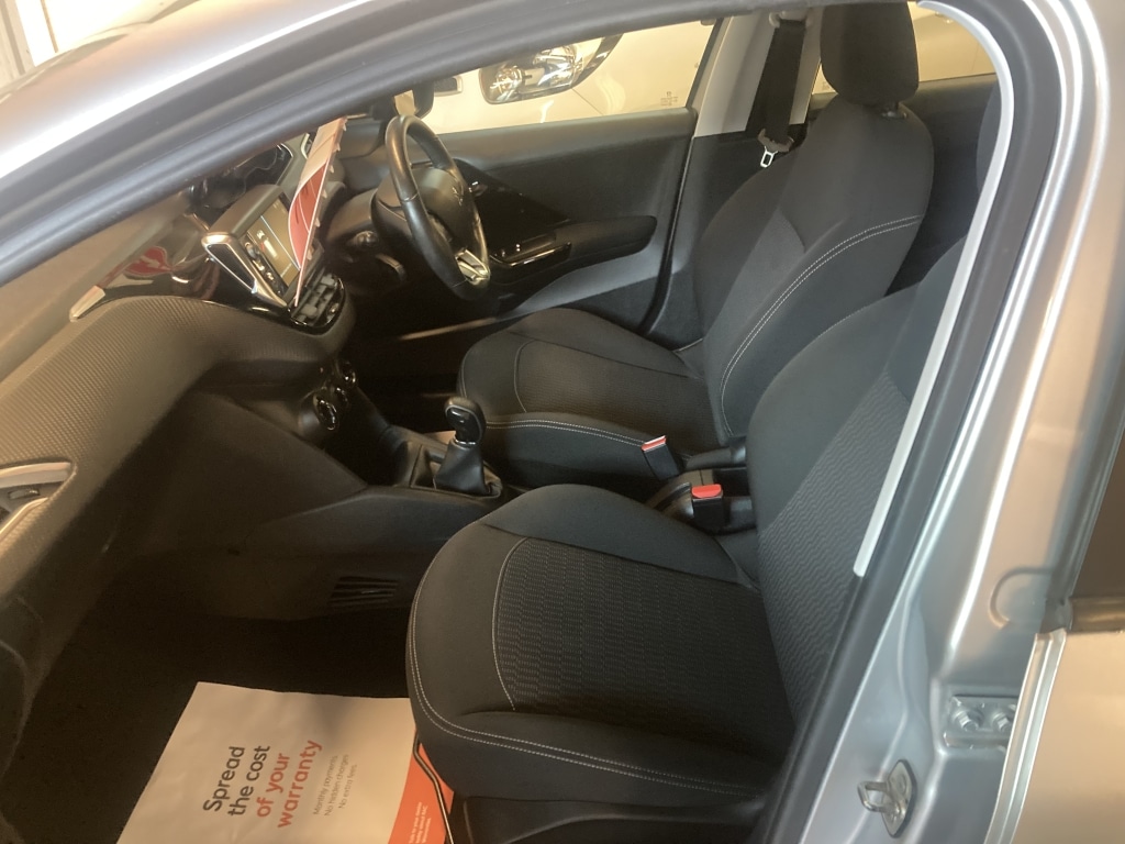 Used Peugeot 208 2017 for sale - 77003799: Photo 16