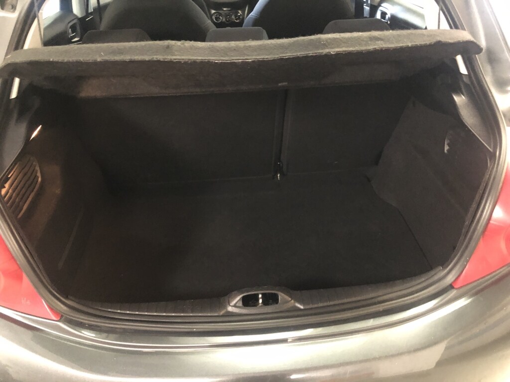 Used Peugeot 208 2012 for sale - 77003815: Photo 17