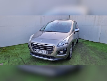 Used Peugeot 3008 2015 for sale - 77044705: Photo