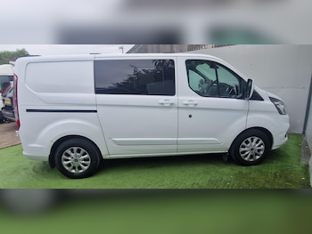 Used Ford Transit Custom 2018 for sale - 75684998: Photo