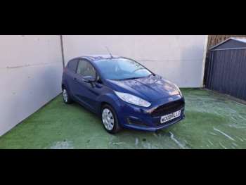 Used Ford Fiesta 2016 for sale - 72942402: Photo