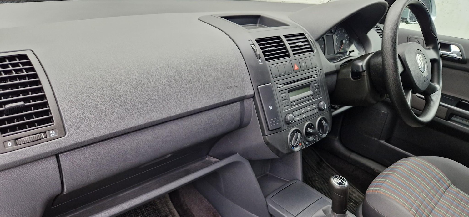 Used Volkswagen Polo 2005 for sale - 77620318: Photo 12