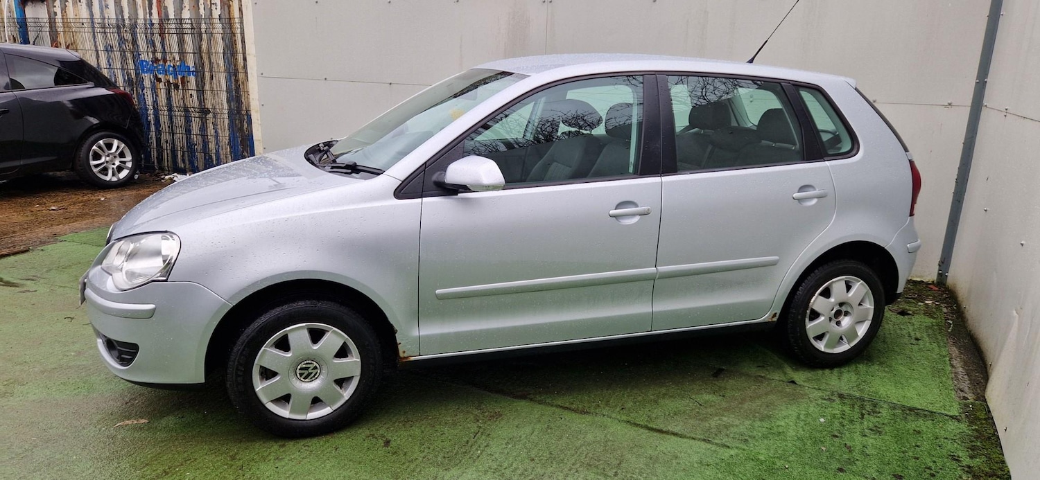 Used Volkswagen Polo 2005 for sale - 77620318: Photo 5