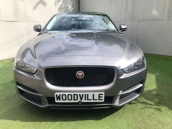 Used Jaguar XE 2017 for sale - 78850153: Photo