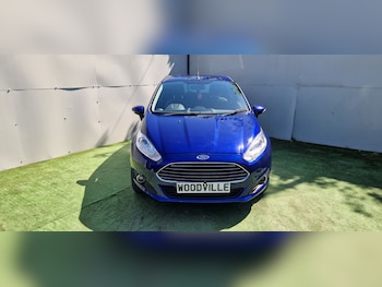Used Ford Fiesta 2016 for sale - 74605992: Photo