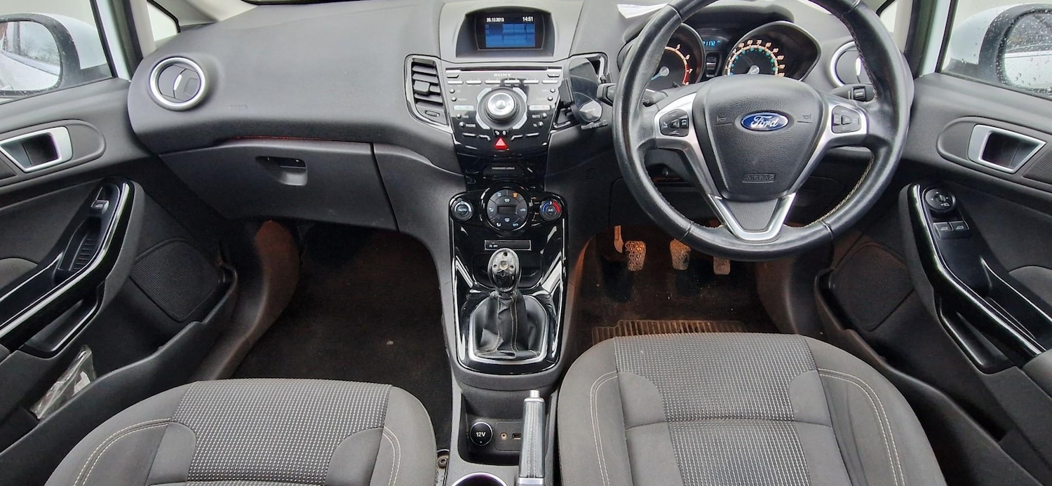 Used Ford Fiesta 2015 for sale - 73770931: Photo 13