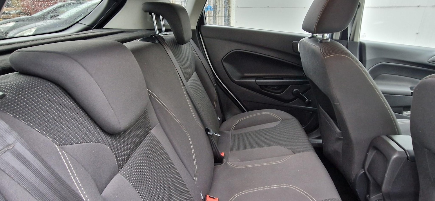 Used Ford Fiesta 2015 for sale - 73770931: Photo 16