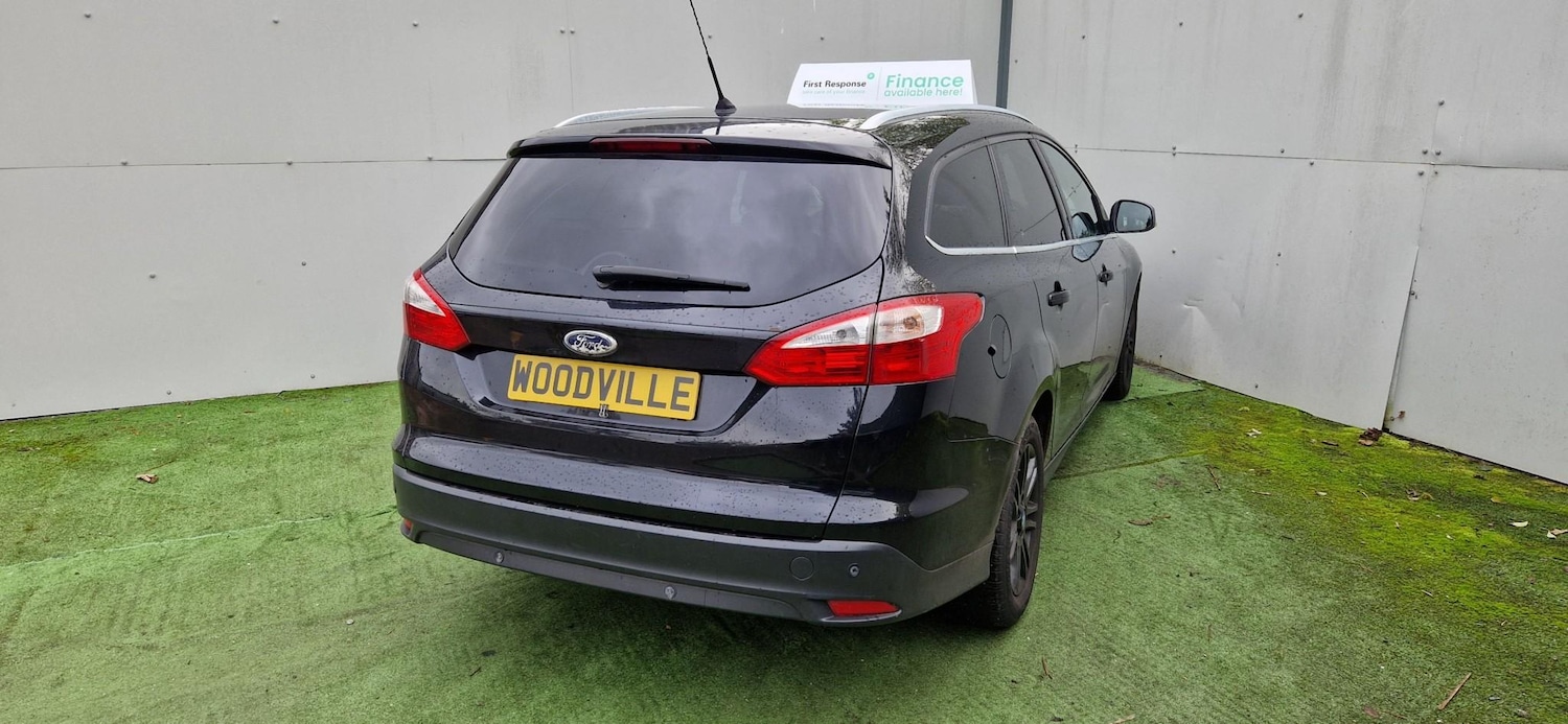 Used Ford Focus 2013 for sale - 76385330: Photo 8