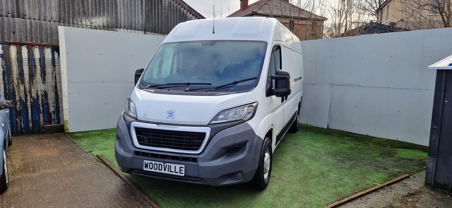Vehicle 1