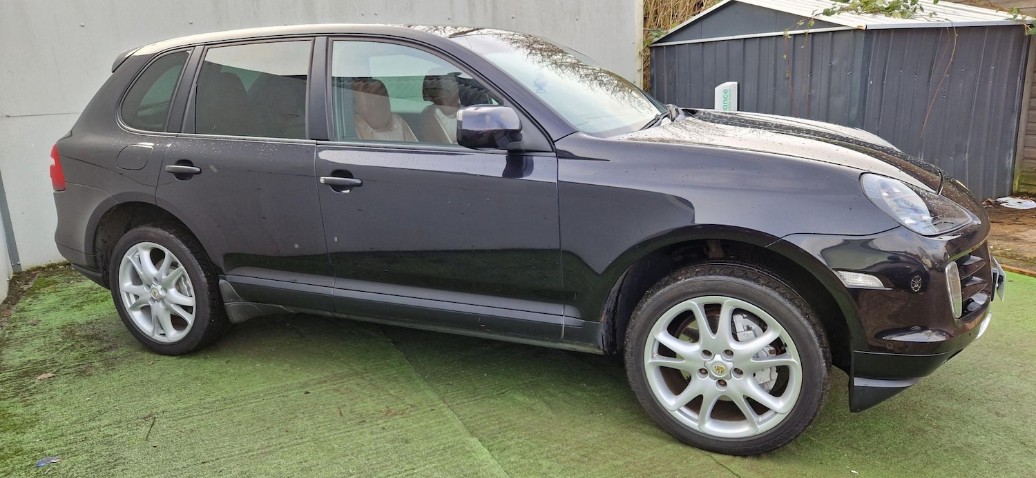 Used Porsche Cayenne 2007 for sale - 77533629: Photo 4