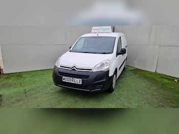 2016 (16) - 625 Lx Hdi