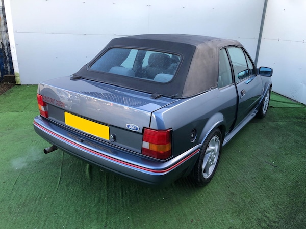 Used Ford Escort 1991 for sale - 69673861: Photo 12