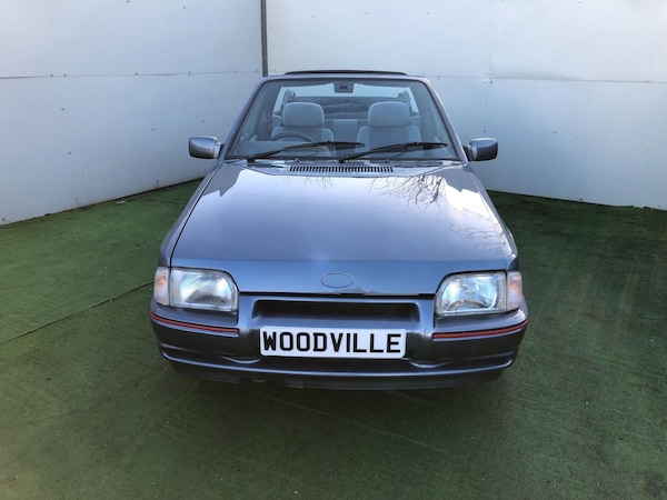 Used Ford Escort 1991 for sale - 69673861: Photo 3