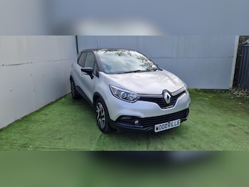 Used Renault Captur 2015 for sale - 76009032: Photo 3