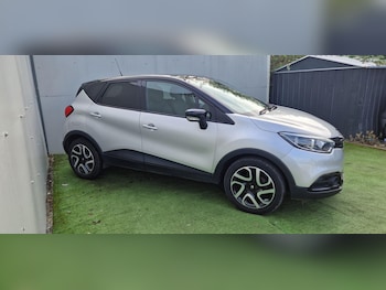 Used Renault Captur 2015 for sale - 76009032: Photo 4