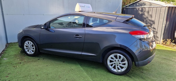 Used Renault Megane 2015 for sale - 76245039: Photo 4
